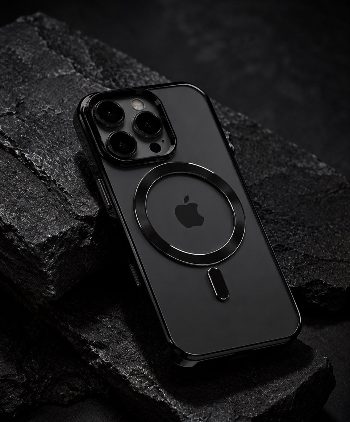 Obsidian MagSafe Protective Case
